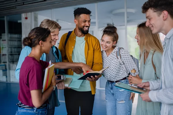 group-of-university-students-standing-in-corridor-2022-01-18-23-33-46-utc (1) group-of-university-students-standing-in-corridor-2022-01-18-23-33-46-utc (1)